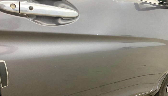 2018 Honda City 1.5L I-VTE V CVT, Petrol, Automatic, 56,267 km, Driver-side door - Minor scratches