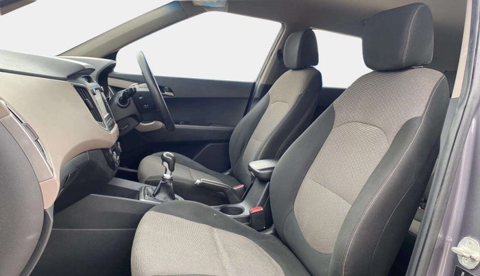 2017 Hyundai Creta SX PLUS 1.6 PETROL, Petrol, Manual, 55,652 km, Right Side Front Door Cabin