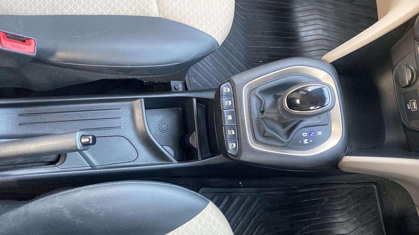 2020 Hyundai NEW SANTRO SPORTZ AMT, Petrol, Automatic, 6,980 km, Gear Lever