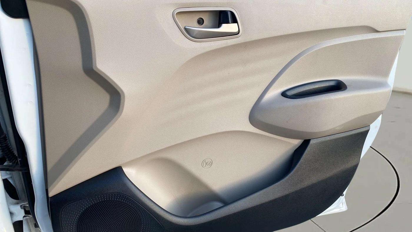 2020 Hyundai NEW SANTRO SPORTZ AMT, Petrol, Automatic, 6,980 km, Driver Side Door Panels Control
