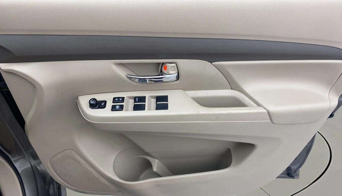 2022 Maruti Ertiga VXI SHVS, Petrol, Manual, 28,658 km, Driver Side Door Panels Control