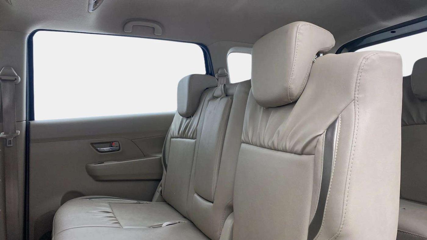 2022 Maruti Ertiga VXI SHVS, Petrol, Manual, 28,658 km, Right Side Rear Door Cabin