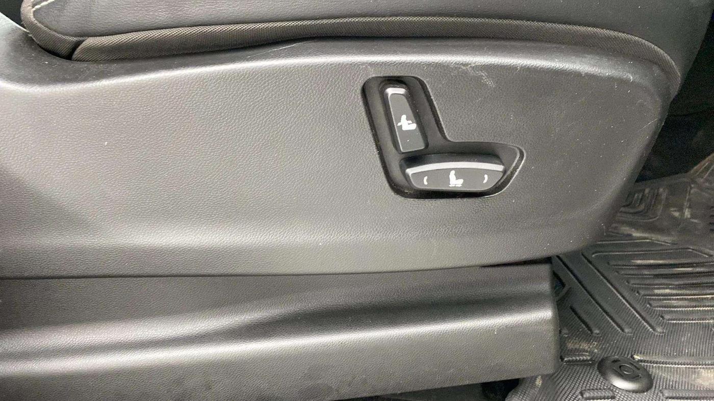 2019 MG HECTOR SHARP HYBRID 1.5 PETROL, Petrol, Manual, 37,557 km, Driver Side Adjustment Panel