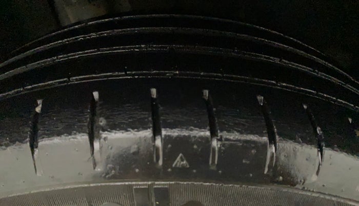 2019 Toyota Glanza V CVT, Petrol, Automatic, 59,520 km, Right Rear Tyre Tread