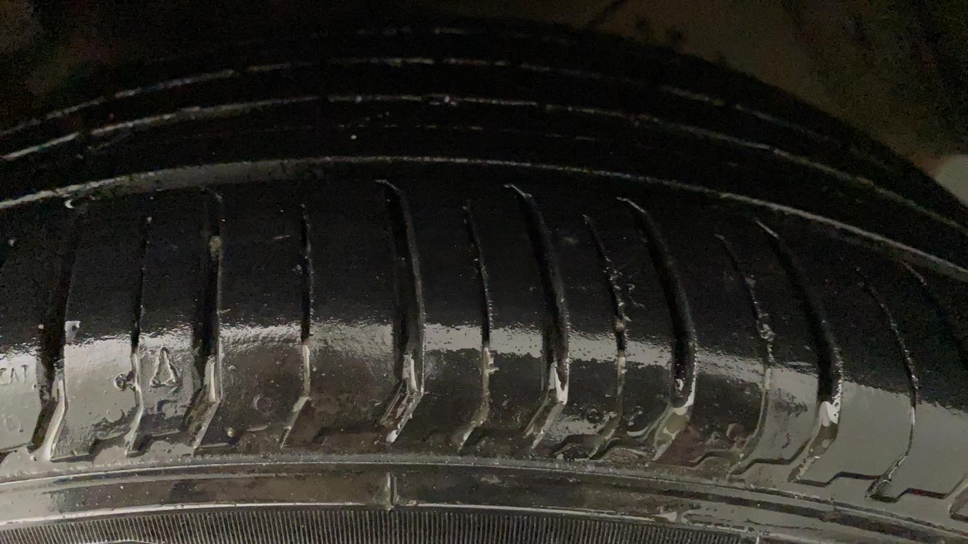 2019 Toyota Glanza V CVT, Petrol, Automatic, 59,520 km, Left Rear Tyre Tread