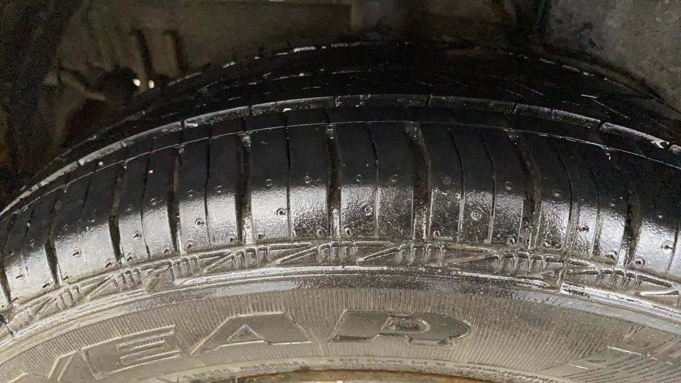 2015 Tata Bolt XM REVOTRON, Petrol, Manual, 61,167 km, Right Rear Tyre Tread