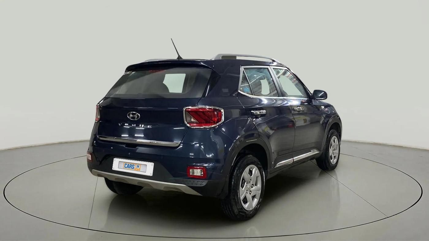 2020 Hyundai VENUE S 1.2, Petrol, Manual, 34,494 km, Right Back Diagonal