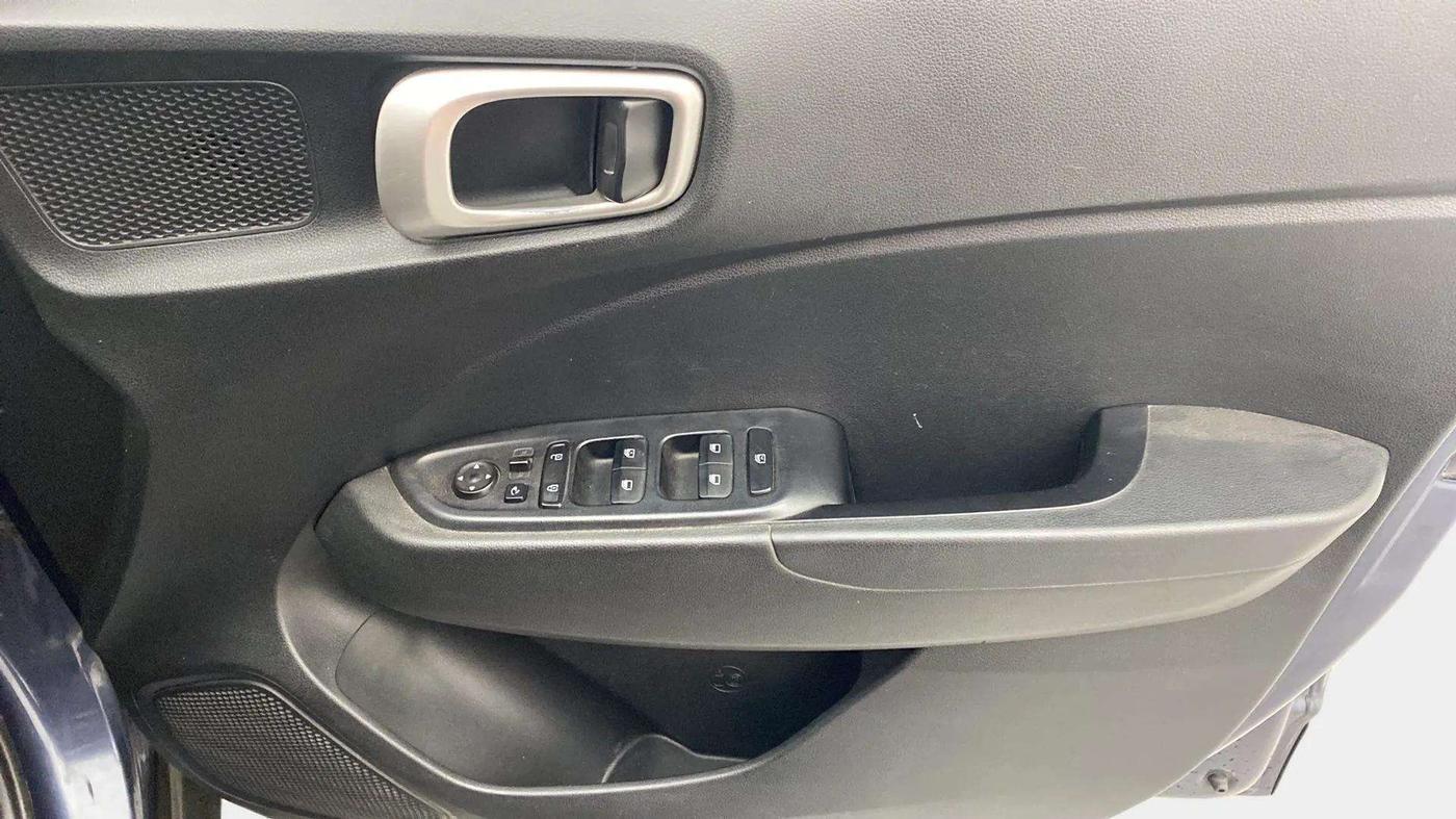 2019 Hyundai VENUE SX PLUS 1.0 TURBO DCT, Petrol, Automatic, 44,668 km, Driver Side Door Panels Control