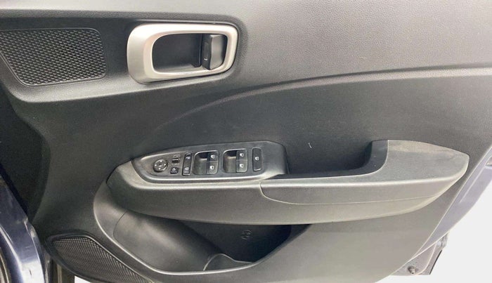 2019 Hyundai VENUE SX PLUS 1.0 TURBO DCT, Petrol, Automatic, 44,668 km, Driver Side Door Panels Control