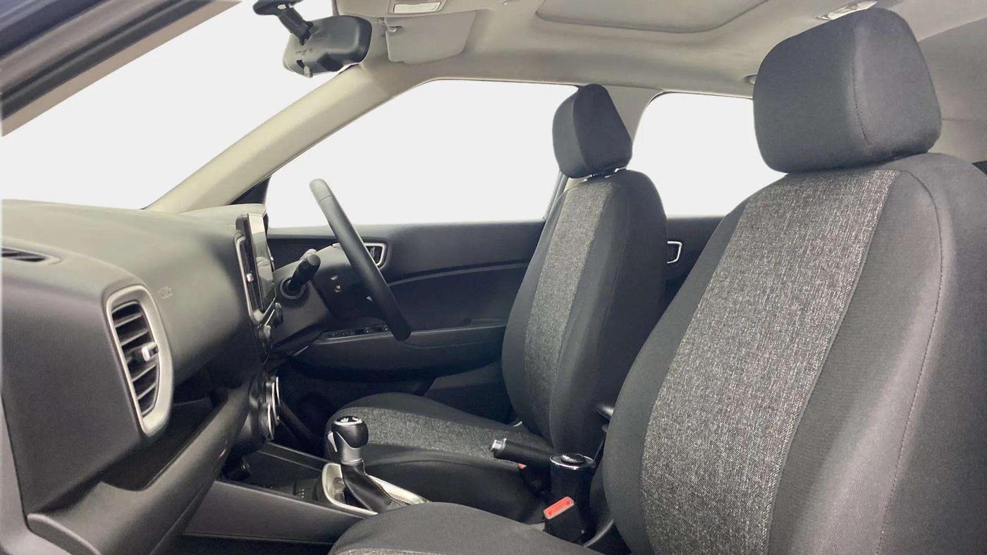 2019 Hyundai VENUE SX PLUS 1.0 TURBO DCT, Petrol, Automatic, 44,668 km, Right Side Front Door Cabin