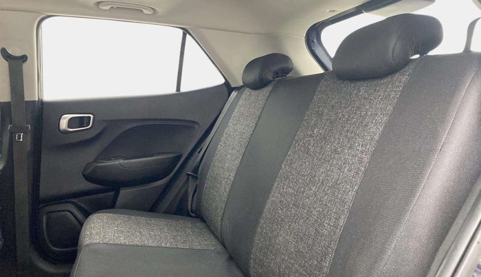 2019 Hyundai VENUE SX PLUS 1.0 TURBO DCT, Petrol, Automatic, 44,668 km, Right Side Rear Door Cabin