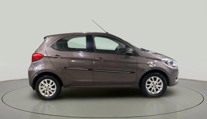 2017 Tata Tiago XZ PETROL, Petrol, Manual, 25,536 km, Right Side View