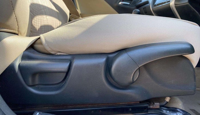 2015 Honda City 1.5L I-VTEC VX, Petrol, Manual, 49,195 km, Driver Side Adjustment Panel
