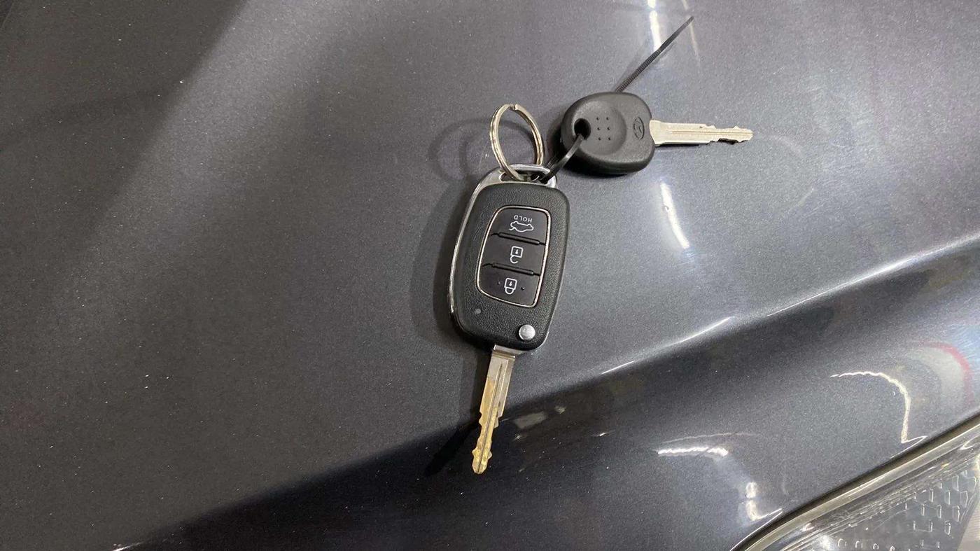 2020 Hyundai AURA S 1.2 CNG, CNG, Manual, 78,245 km, Key Close Up