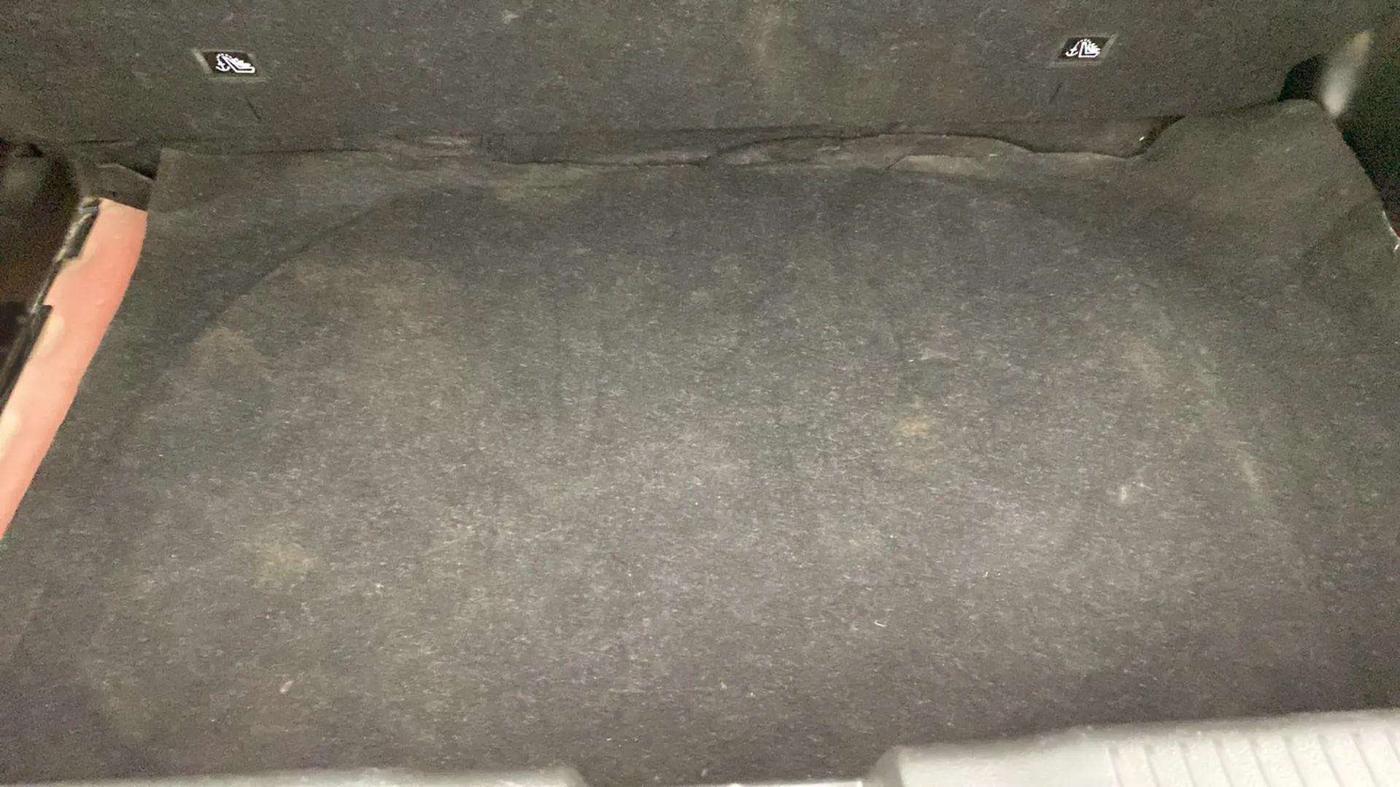 2018 Maruti Swift VXI, Petrol, Manual, 69,275 km, Boot Inside