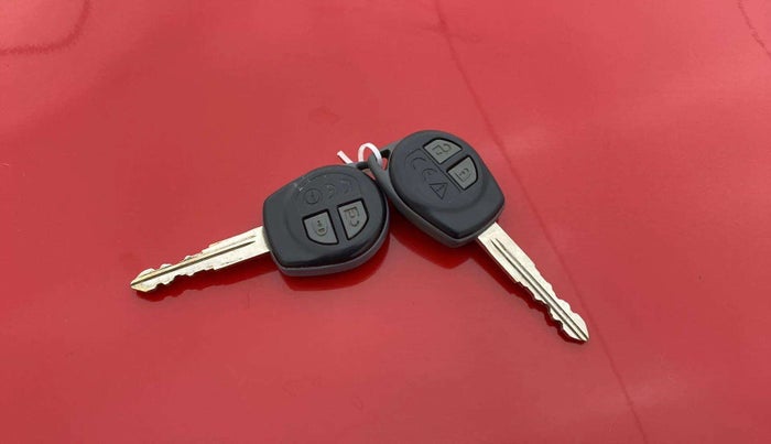 2018 Maruti Swift VXI, Petrol, Manual, 69,275 km, Key Close Up