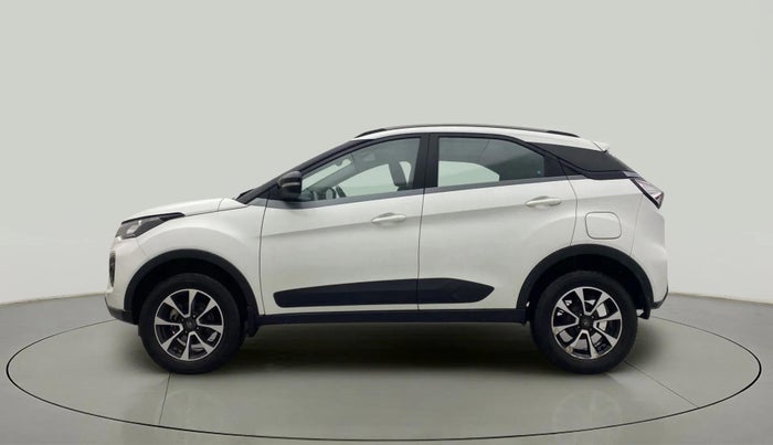 2020 Tata NEXON XZA PLUS SUNROOF PETROL, Petrol, Automatic, 26,041 km, Left Side