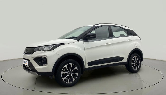 2020 Tata NEXON XZA PLUS SUNROOF PETROL, Petrol, Automatic, 26,041 km, Left Front Diagonal