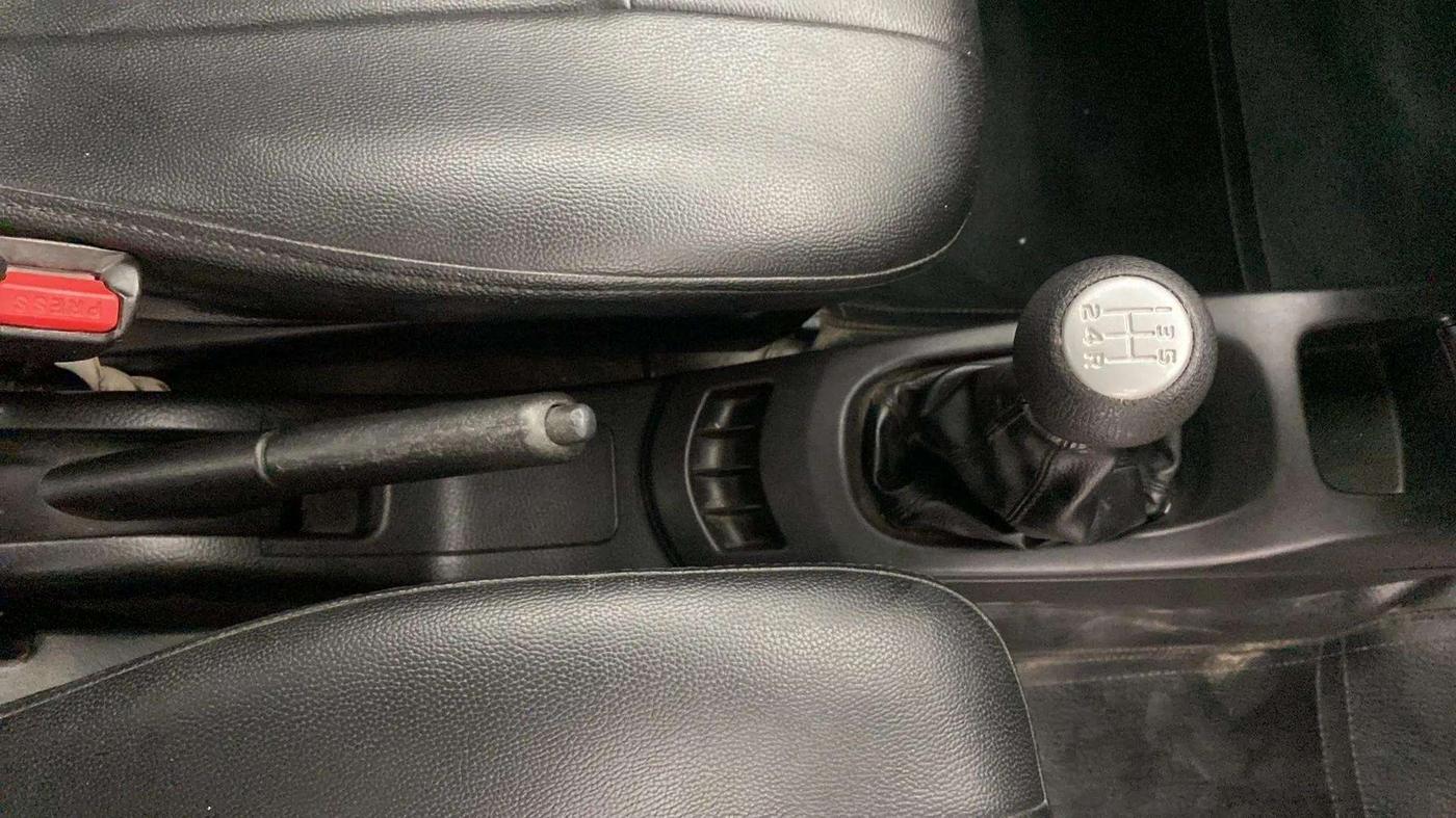 2016 Maruti Wagon R 1.0 LXI, Petrol, Manual, 47,831 km, Gear Lever