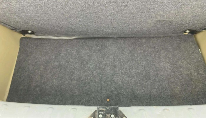 2015 Honda Brio S MT, Petrol, Manual, 80,180 km, Boot Inside