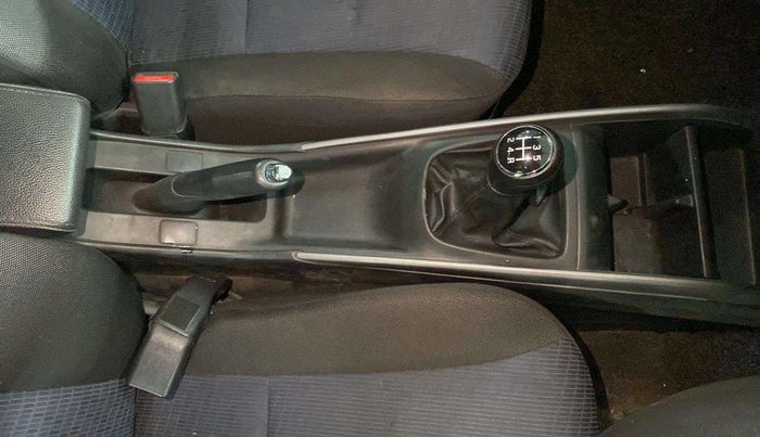 2021 Maruti Baleno ZETA PETROL 1.2, Petrol, Manual, 31,483 km, Gear Lever