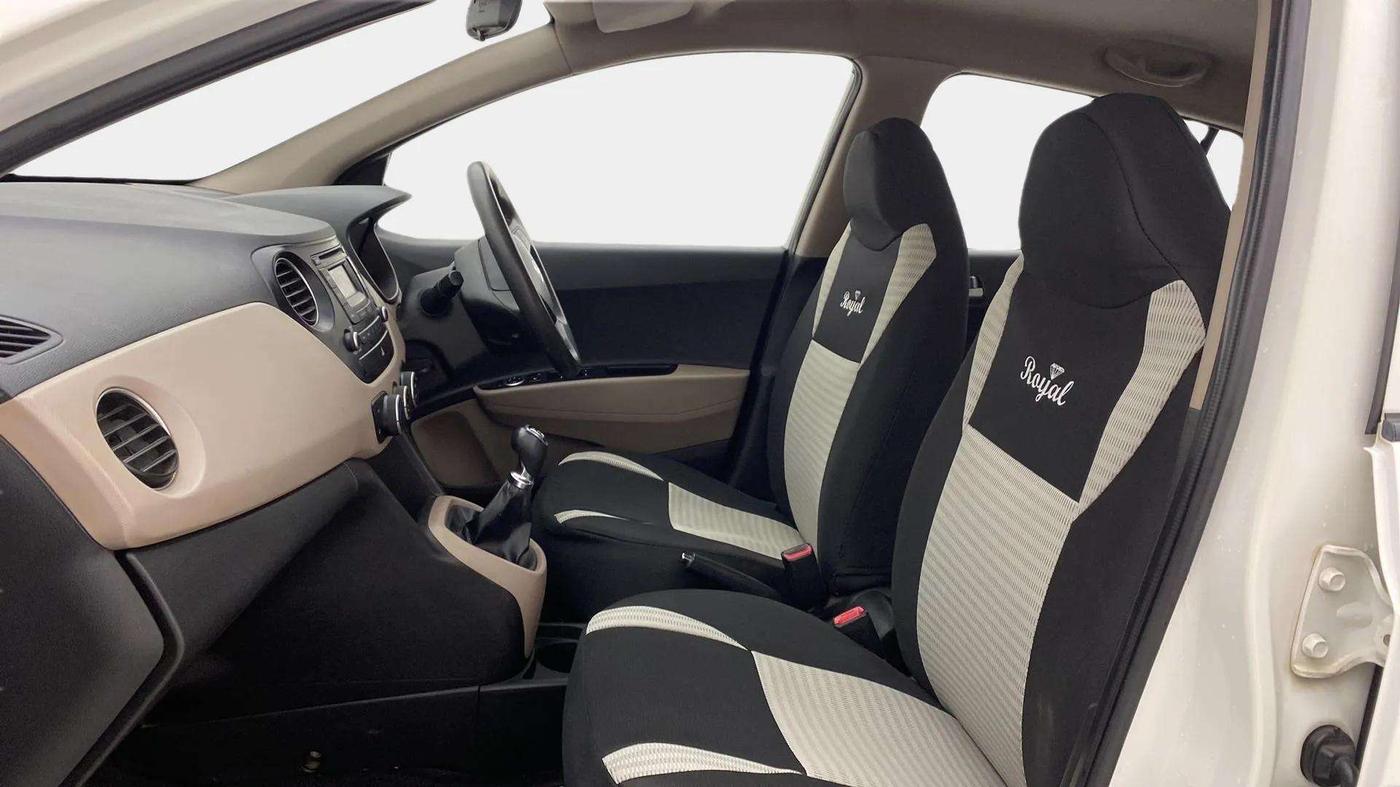 2015 Hyundai Grand i10 SPORTZ 1.2 KAPPA VTVT, Petrol, Manual, 79,938 km, Right Side Front Door Cabin
