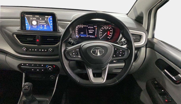 2020 Tata ALTROZ XZ PETROL, Petrol, Manual, 30,197 km, Steering Wheel Close Up