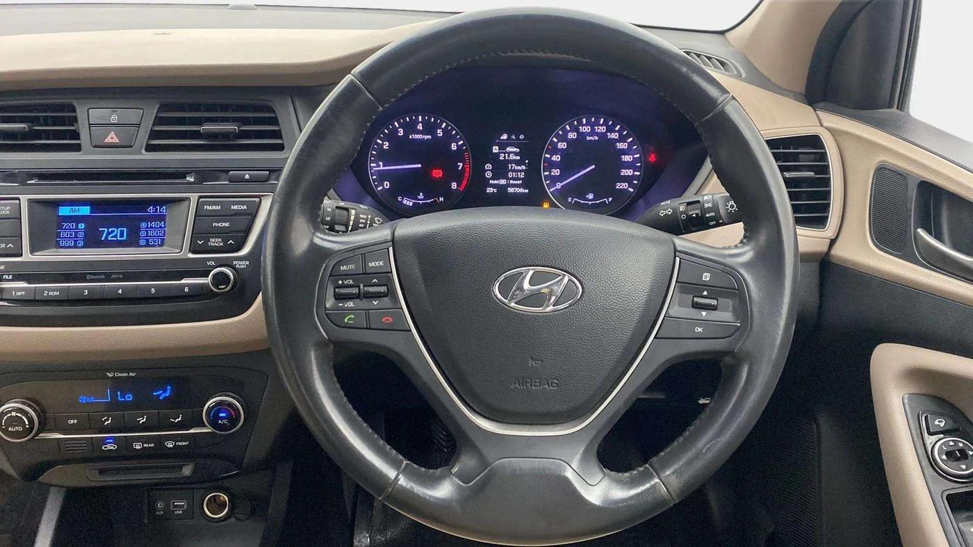 2015 Hyundai Elite i20 ASTA 1.2, Petrol, Manual, 58,683 km, Steering Wheel Close Up