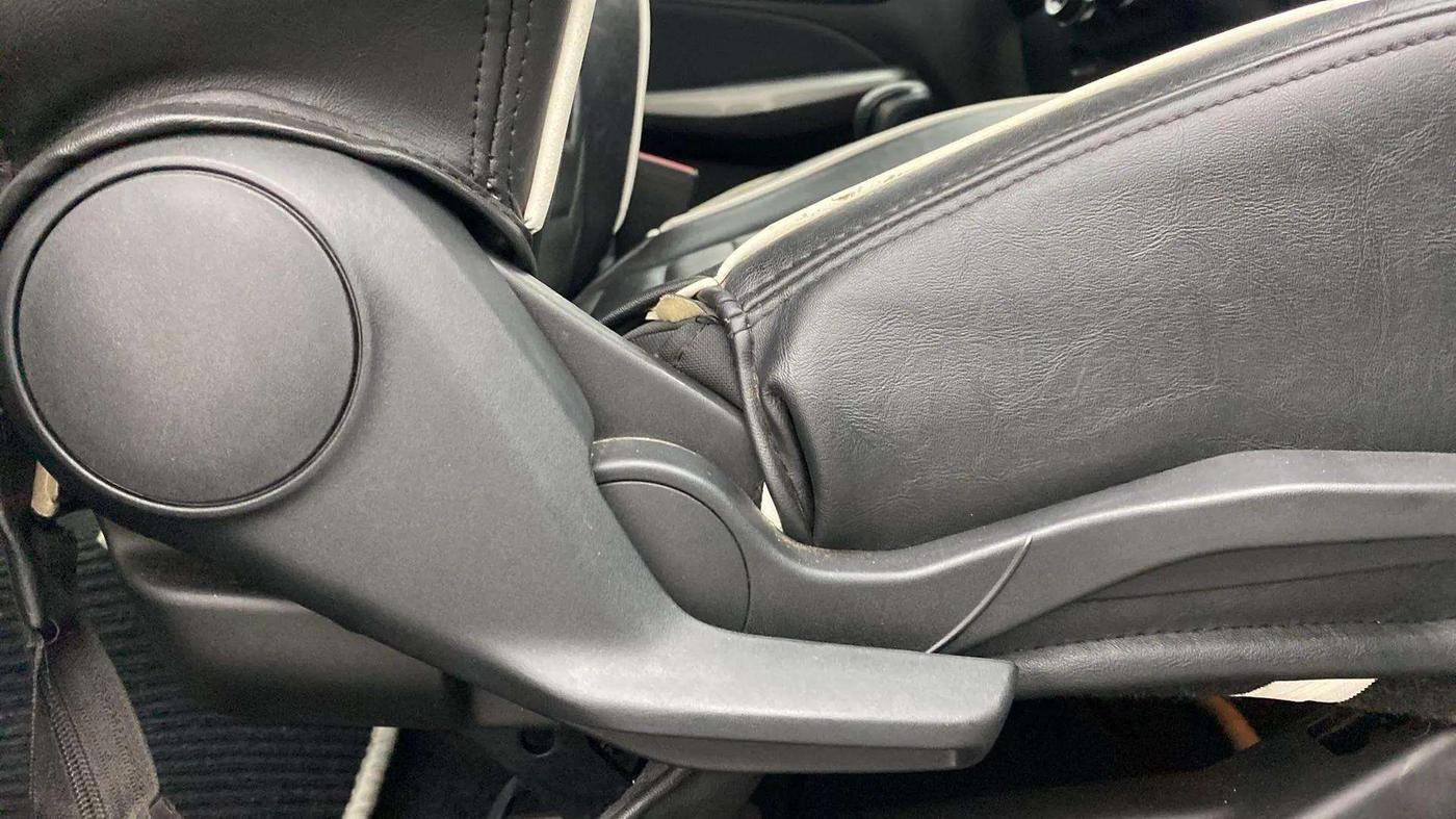 2019 Maruti Swift ZXI AMT, Petrol, Automatic, 15,653 km, Driver Side Adjustment Panel