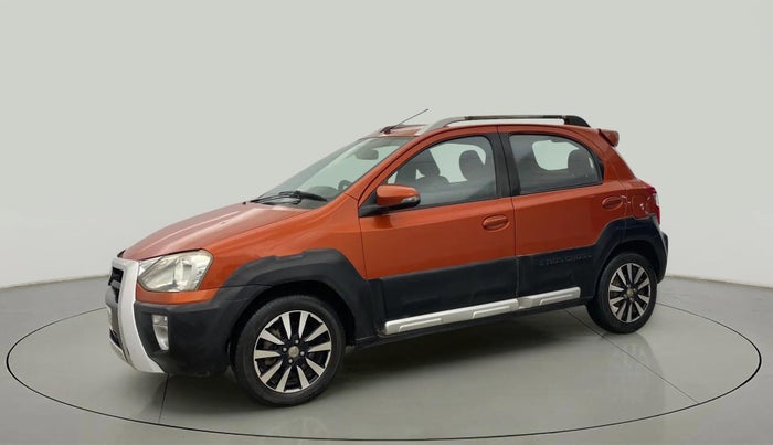 2015 Toyota Etios CROSS 1.2 G, Petrol, Manual, 33,841 km, Left Front Diagonal