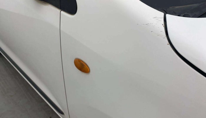 2014 Maruti Wagon R 1.0 LXI, Petrol, Manual, 82,245 km, Right fender - Slightly dented