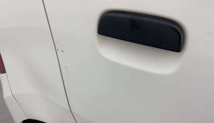 2014 Maruti Wagon R 1.0 LXI, Petrol, Manual, 82,245 km, Right rear door - Slightly dented