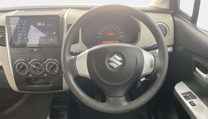 2014 Maruti Wagon R 1.0 LXI, Petrol, Manual, 82,245 km, Steering Wheel Close Up
