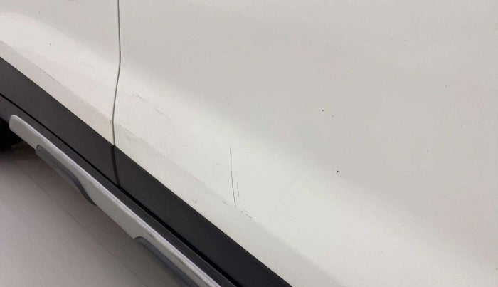 2018 Maruti Vitara Brezza ZDI, Diesel, Manual, 89,280 km, Driver-side door - Slightly dented