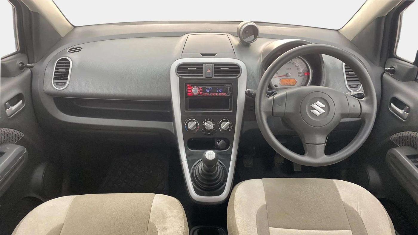 2013 Maruti Ritz VXI, Petrol, Manual, 79,631 km, Dashboard