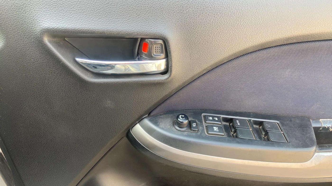 2020 Maruti Baleno DELTA PETROL 1.2, Petrol, Manual, 71,676 km, Driver Side Door Panels Control