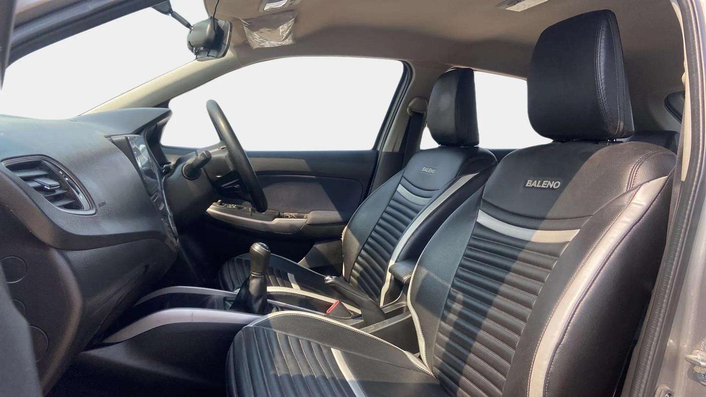 2020 Maruti Baleno DELTA PETROL 1.2, Petrol, Manual, 71,676 km, Right Side Front Door Cabin