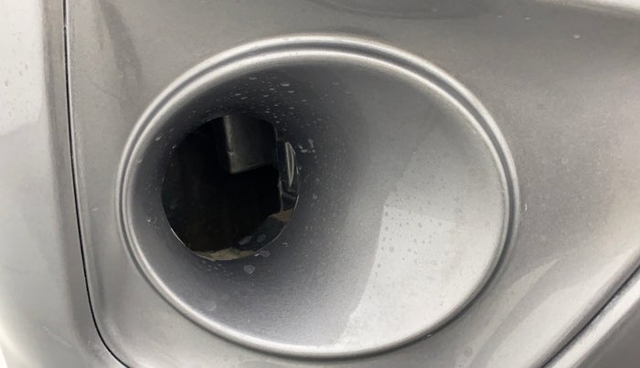 2020 Maruti Celerio VXI CNG, CNG, Manual, 84,583 km, Right fog light - Fog Light cover missing
