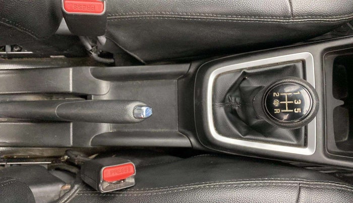 2021 Maruti Swift VXI, Petrol, Manual, 19,891 km, Gear Lever