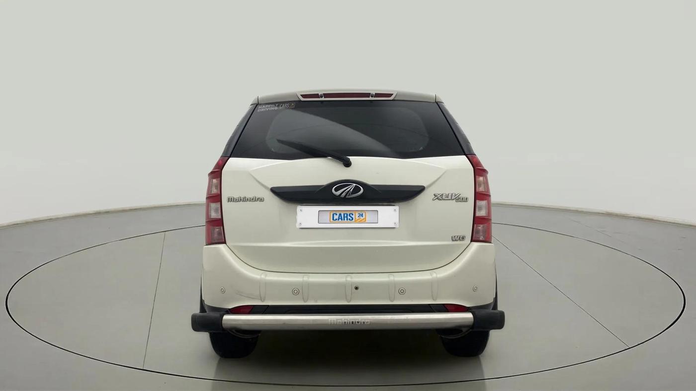 2016 Mahindra XUV500 W6, Diesel, Manual, 90,716 km, Back/Rear