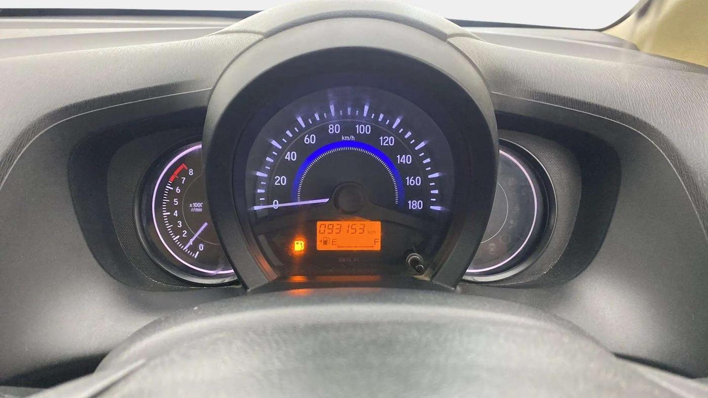 2016 Honda Amaze 1.2L I-VTEC VX, Petrol, Manual, 93,410 km, Odometer Image
