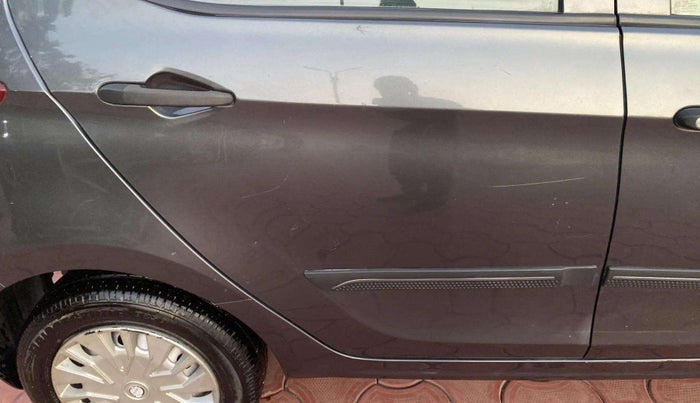 2022 Tata Tiago XE PETROL, Petrol, Manual, 8,020 km, Right rear door - Minor scratches