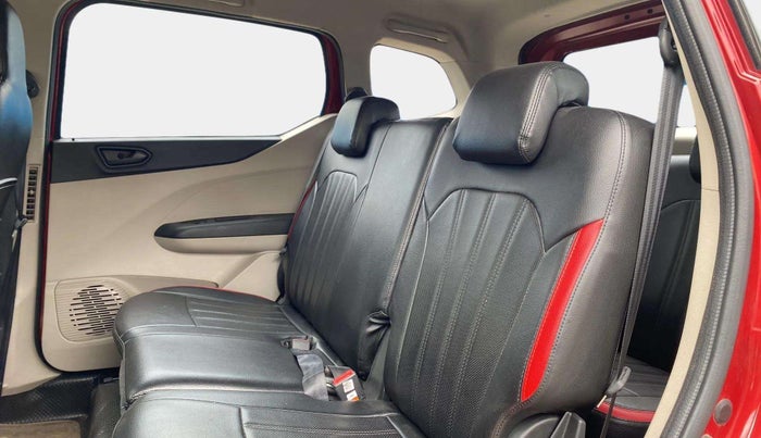 2019 Renault TRIBER RXT, Petrol, Manual, 19,773 km, Right Side Rear Door Cabin