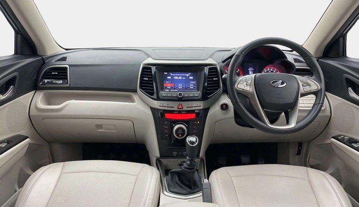 2021 Mahindra XUV300 W8 1.5 DIESEL, Diesel, Manual, 30,374 km, Dashboard