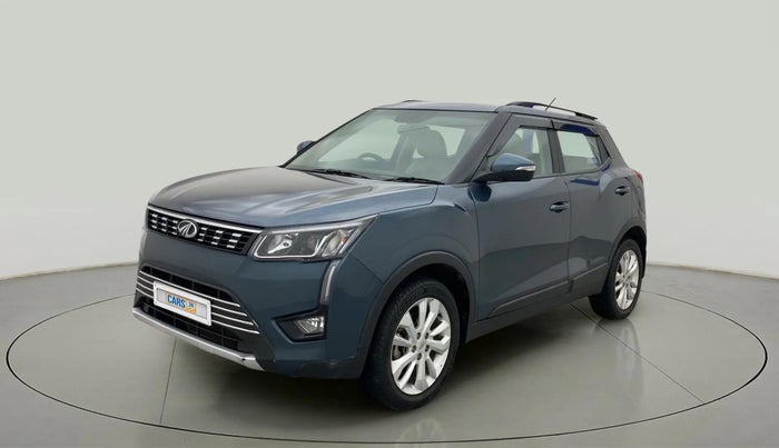 2021 Mahindra XUV300 W8 1.5 DIESEL, Diesel, Manual, 30,374 km, Left Front Diagonal