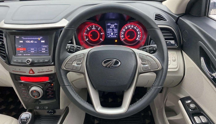 2021 Mahindra XUV300 W8 1.5 DIESEL, Diesel, Manual, 30,374 km, Steering Wheel Close Up