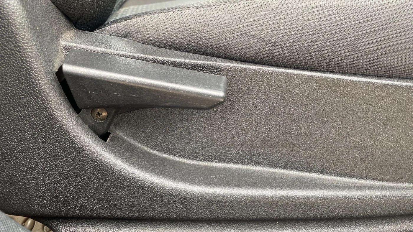 2019 Tata NEXON XM PETROL, Petrol, Manual, 30,164 km, Driver Side Adjustment Panel