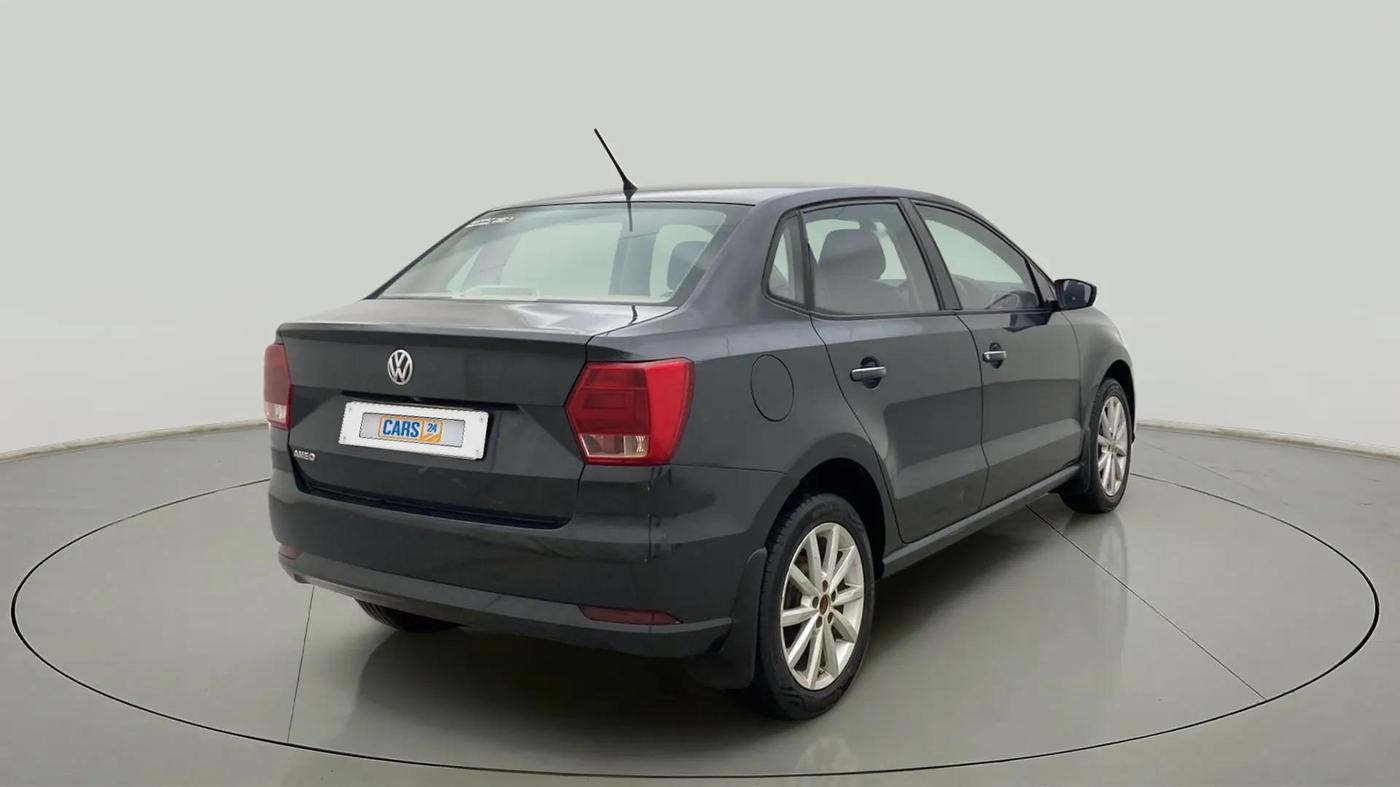 2017 Volkswagen Ameo HIGHLINE1.2L PLUS 16 ALLOY, Petrol, Manual, 98,075 km, Right Back Diagonal