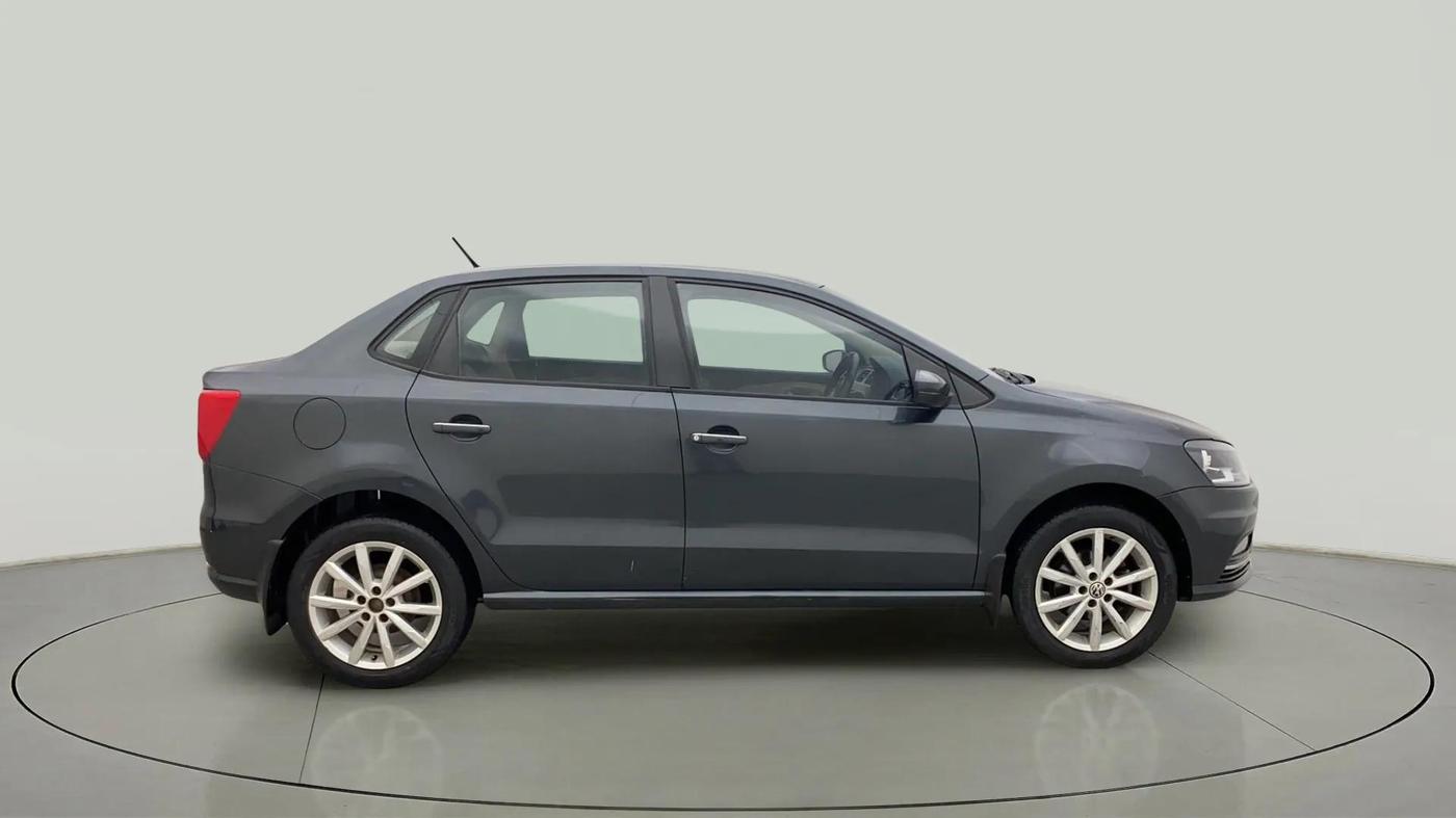 2017 Volkswagen Ameo HIGHLINE1.2L PLUS 16 ALLOY, Petrol, Manual, 98,075 km, Right Side View