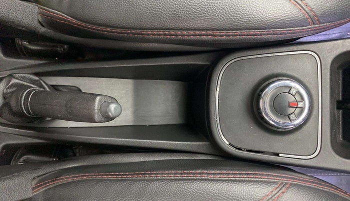 2020 Renault Kwid RXL 1.0 AMT, Petrol, Automatic, 71,419 km, Gear Lever
